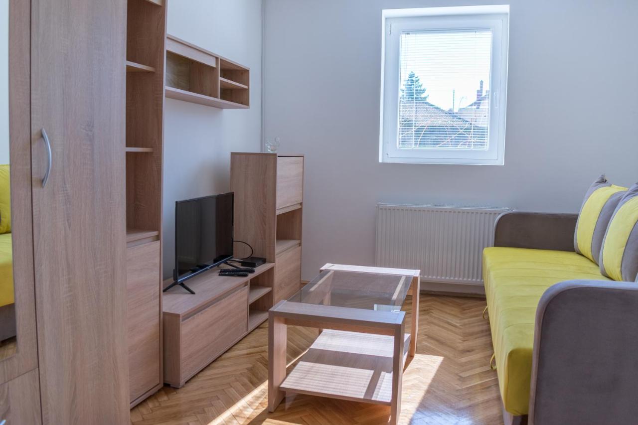 Gerardus Apartmani Βρσατς Εξωτερικό φωτογραφία