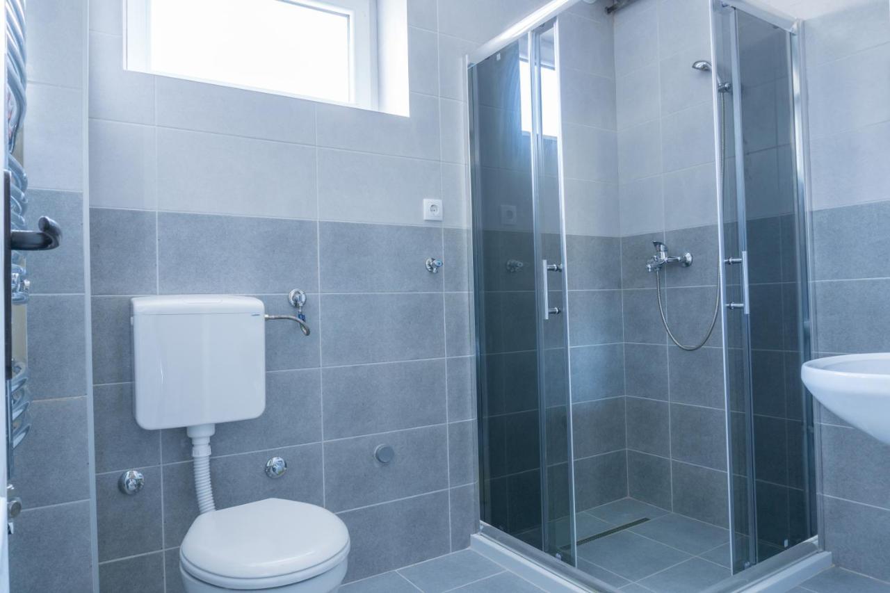 Gerardus Apartmani Βρσατς Εξωτερικό φωτογραφία