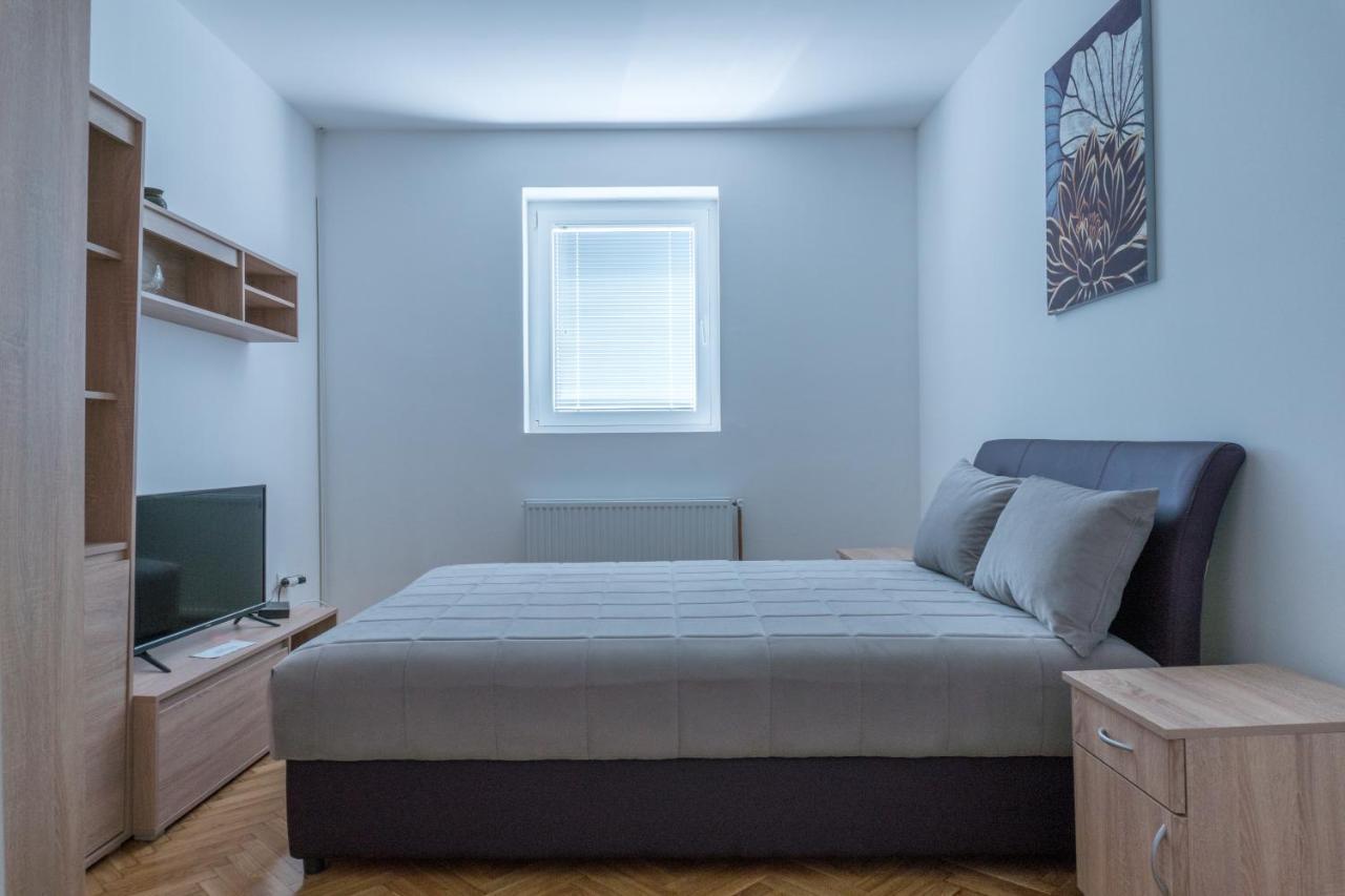 Gerardus Apartmani Βρσατς Εξωτερικό φωτογραφία